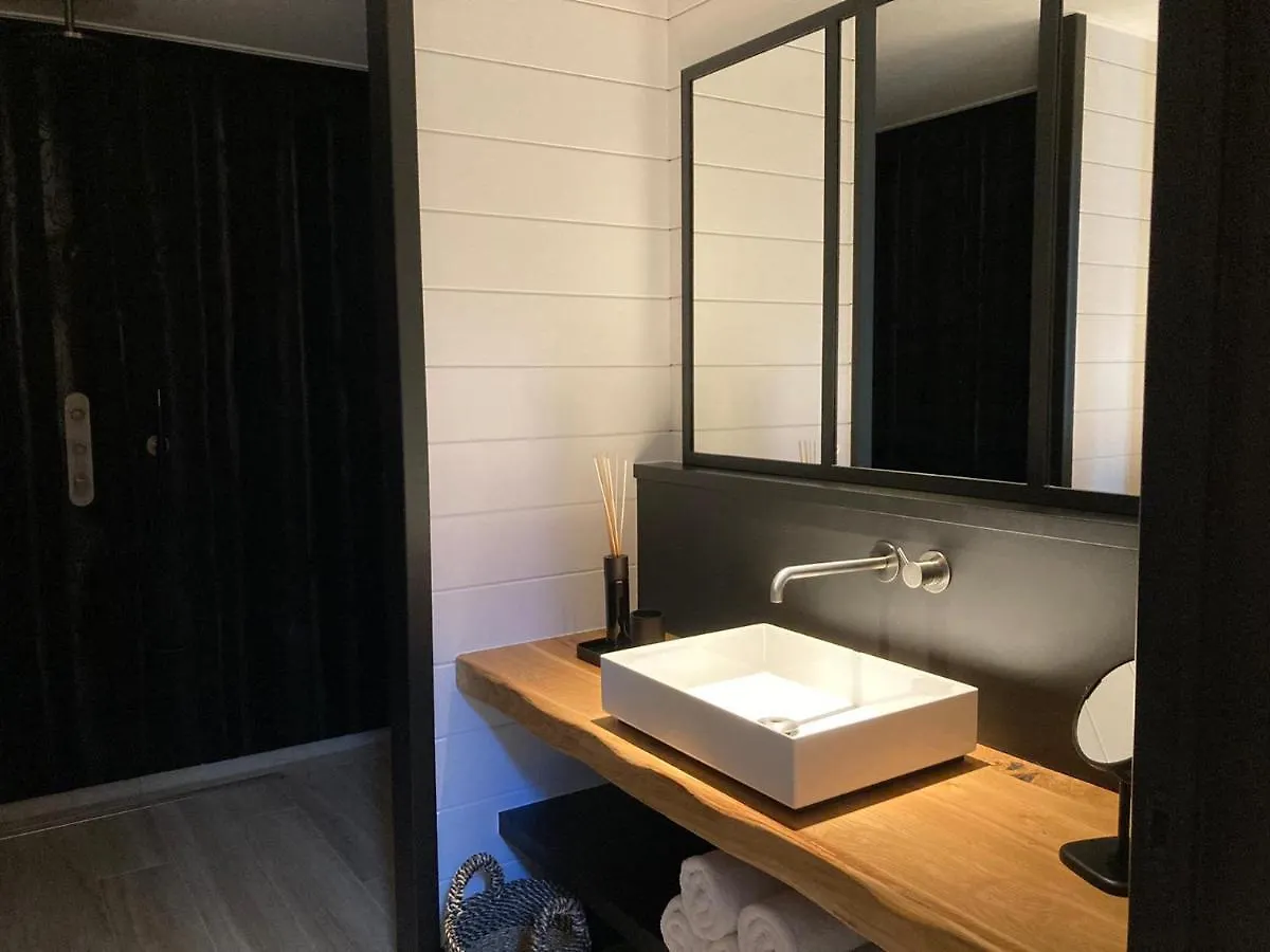 Unique Design 4 Bedrooms Casa Del Sol エステポナ 0*,  スペイン